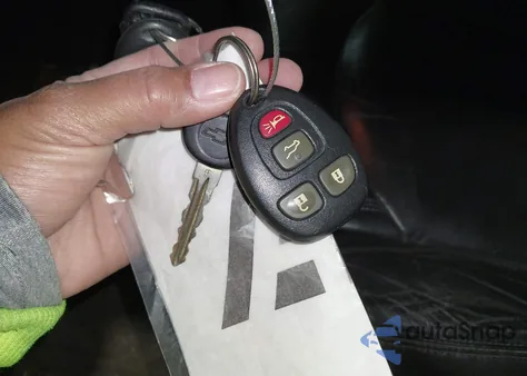 2011 Chevrolet Traverse 2Lt from USA, damaged, VIN 1GNKRJED9BJ142786